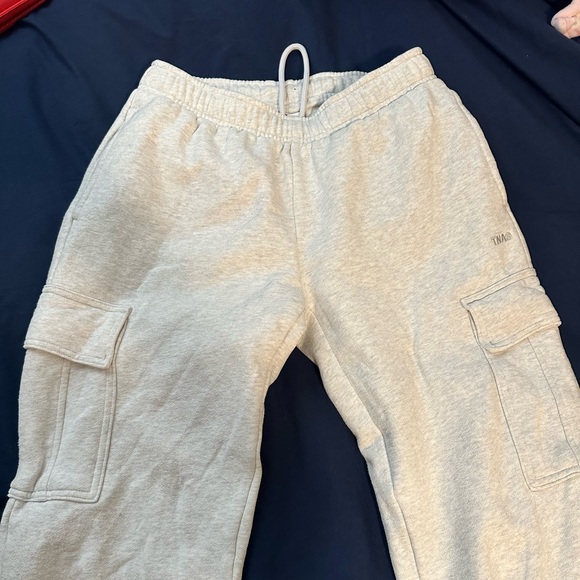 Heather cloud white TNA cargo sweats - Picture 3 of 11